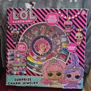 Lol Surprise! Charm Jewelry Set. 350+ Beads, Charms Create Friendship Bracelet
